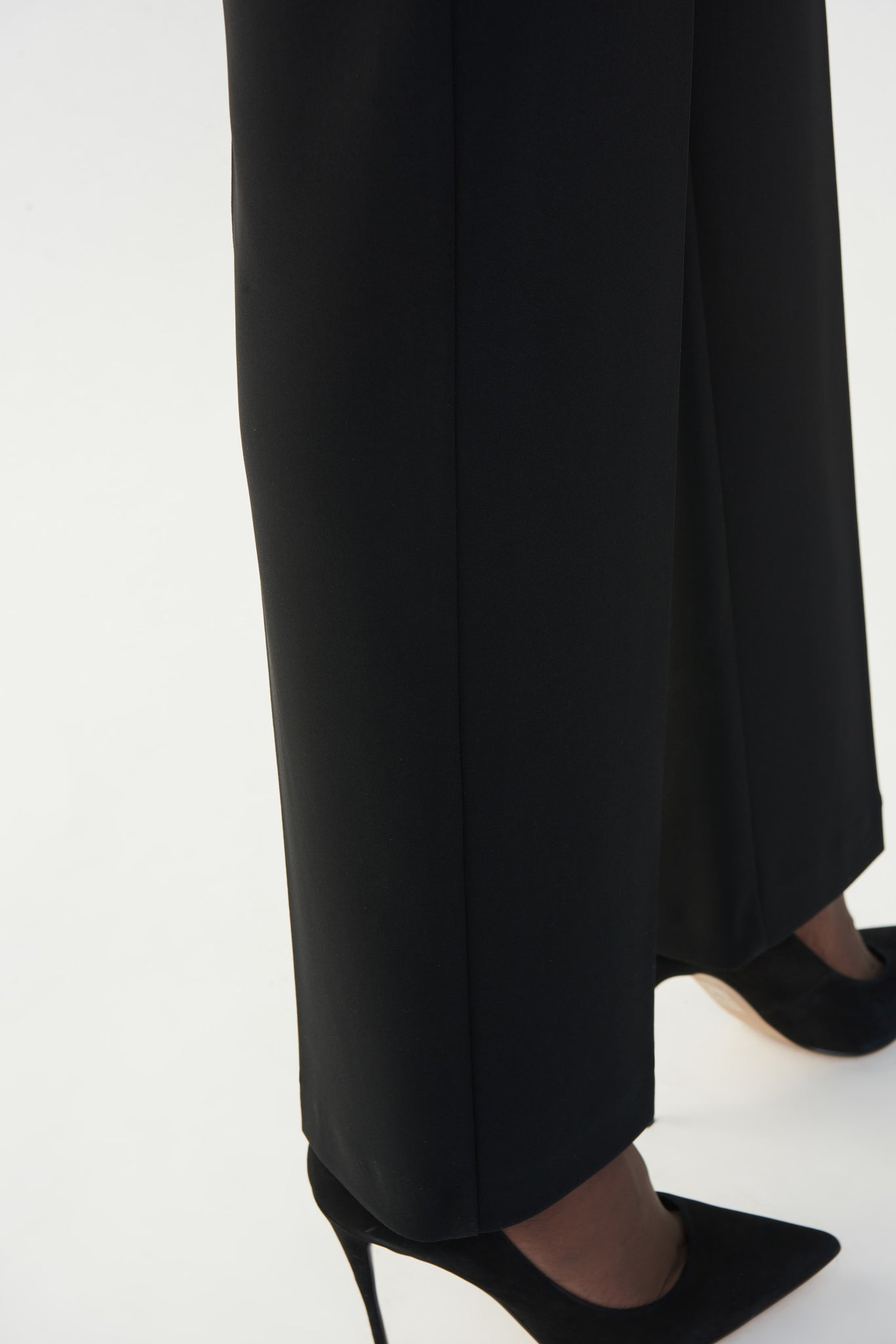 Classic Wide-Leg Pant | Black