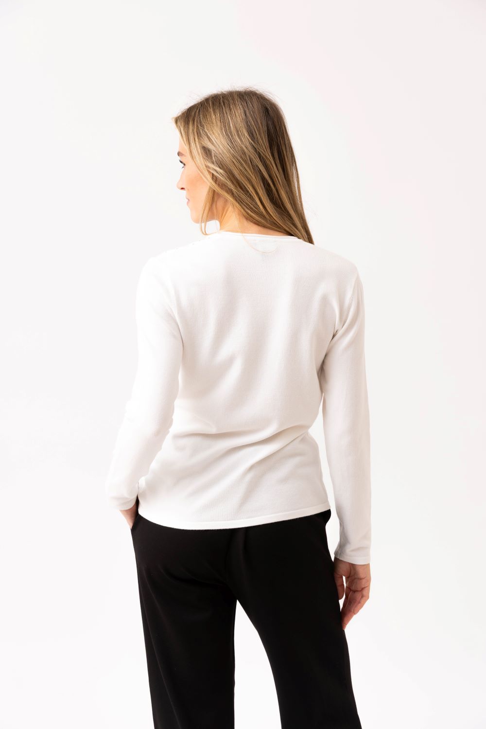 Long Sleeve V-Neck Sparkle Sweater