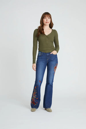 Wyatt Boot Cut X Skulls & Roses Jeans