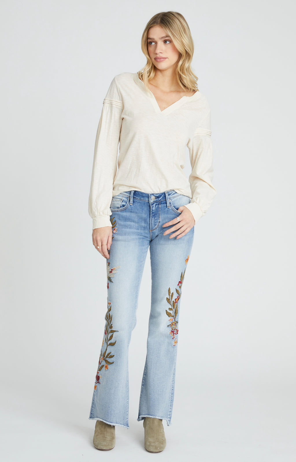 Eva Boot Cut X Peace On Earth