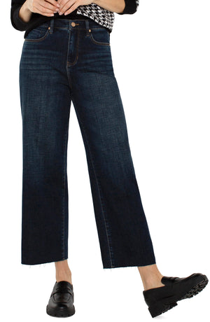 Stride Hi-rise With Cut Hem