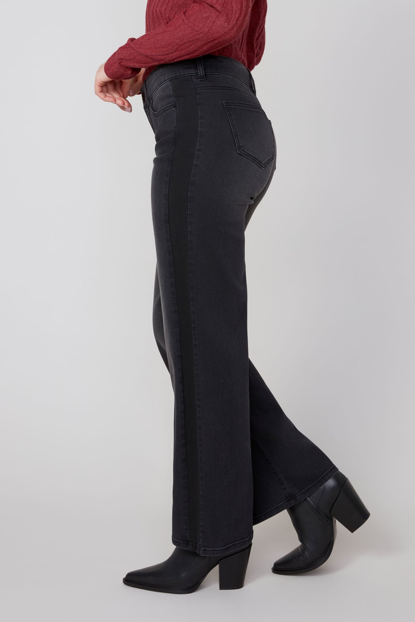 31" 5 Pocket Straight Leg Jean