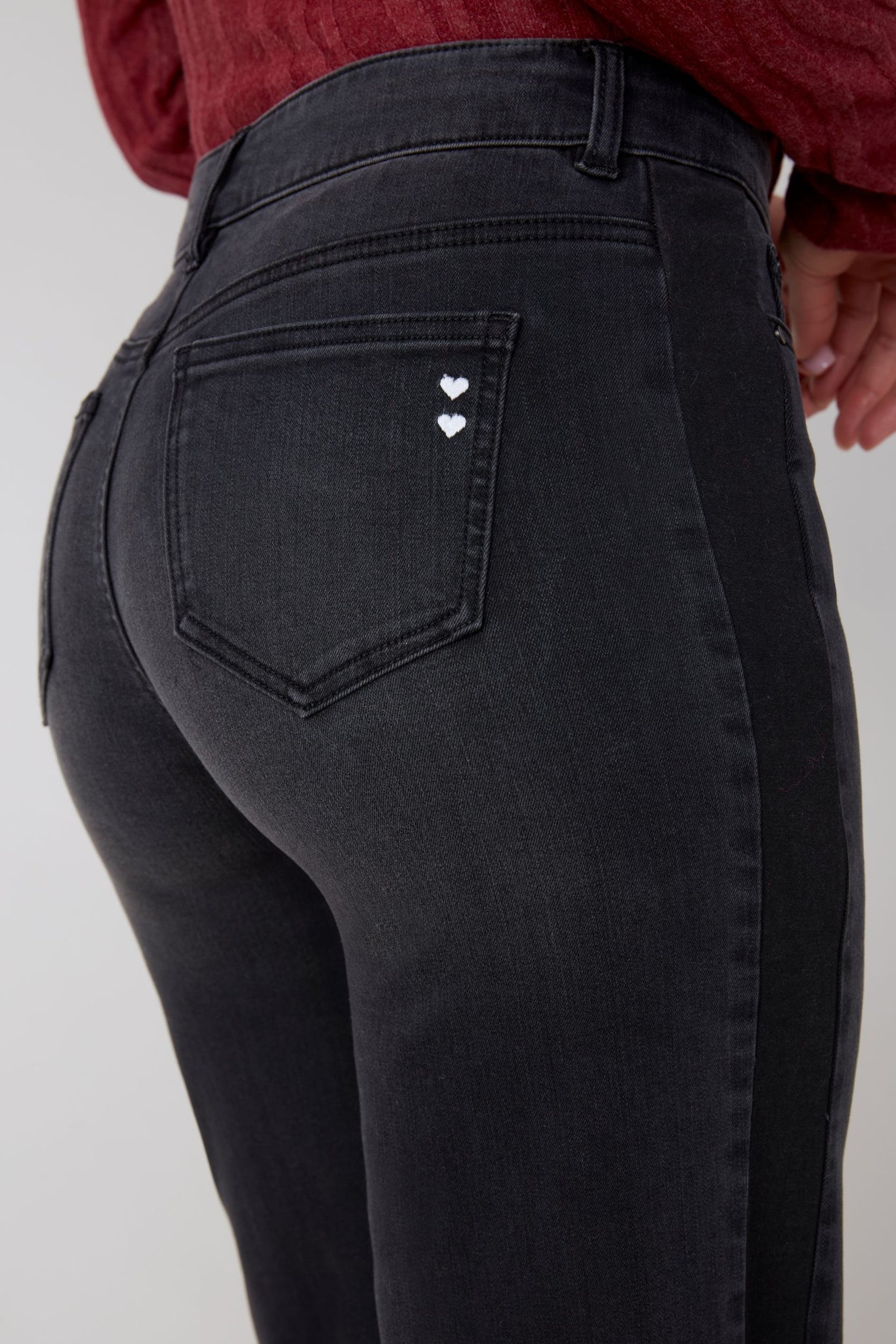 31" 5 Pocket Straight Leg Jean