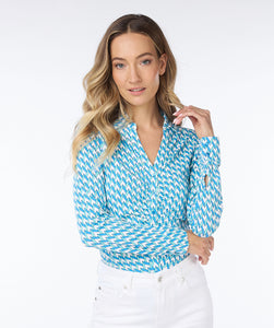 Long Sleeve Collar Ruched Button Up