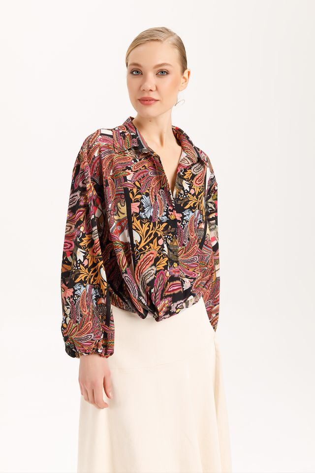 Pubol Twist Front Blouse