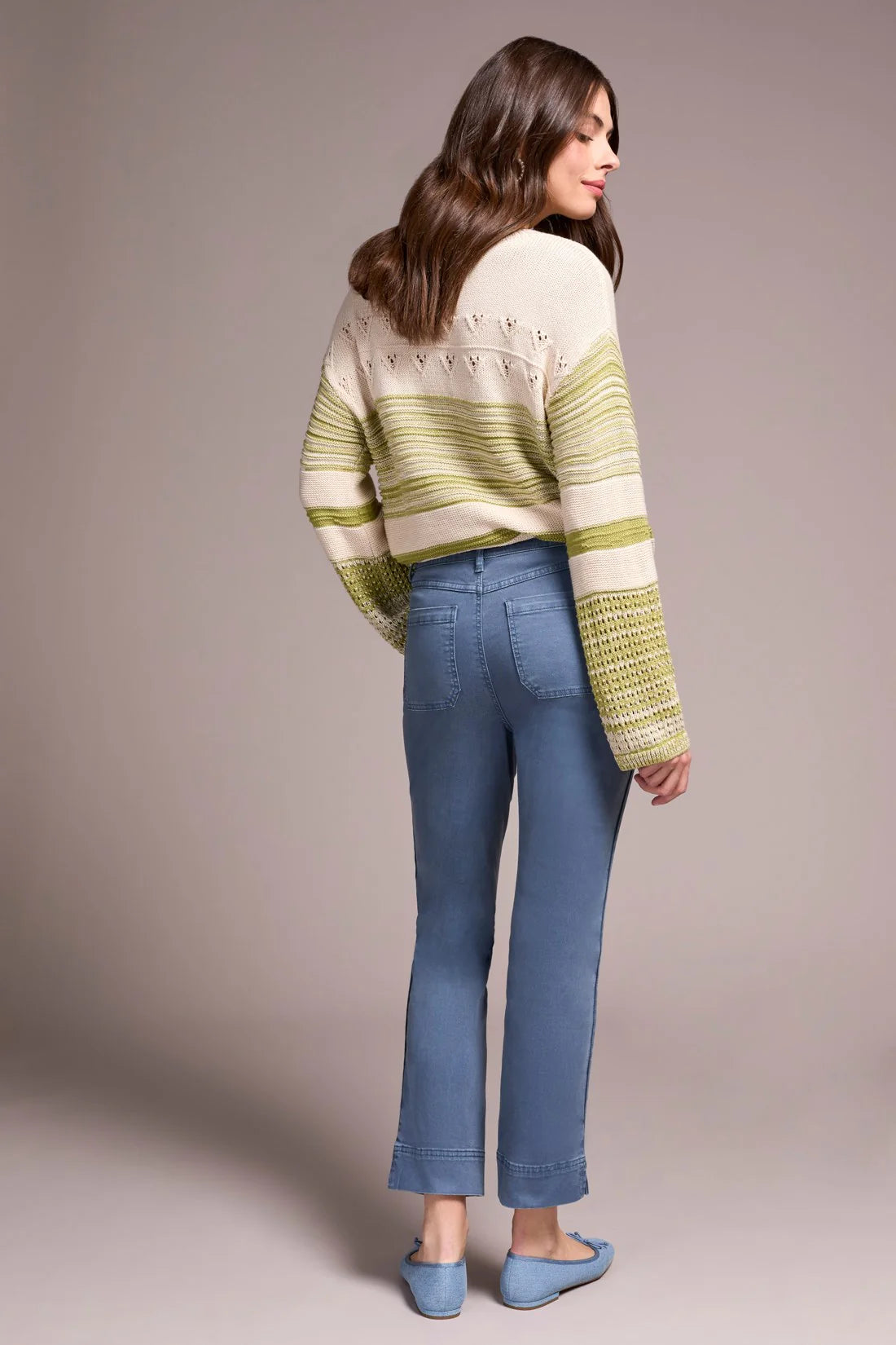 Comfort Stretch Pull-On Kick Flare Ankle Pants