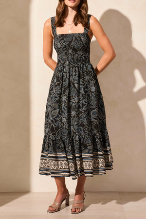 Lined Sleeveless Dress With Ruching Top