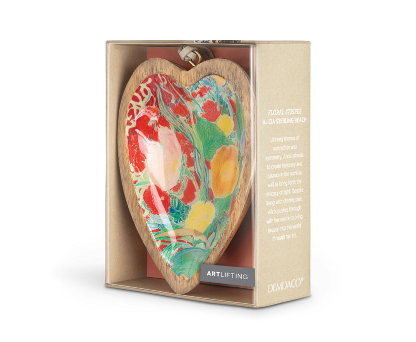 Airlifting Heart Ornament | Floral